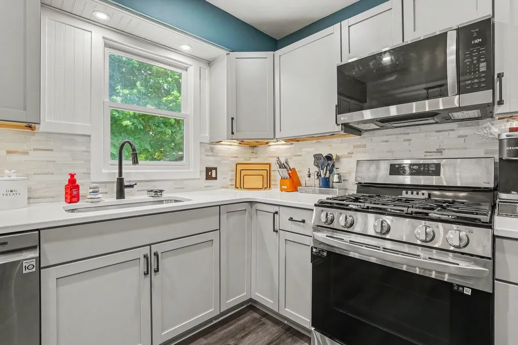 67 Gaines Street SE Gaines Charter Township MI 49548