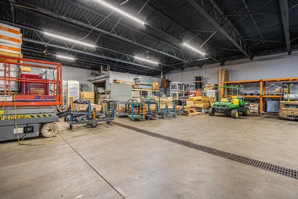 2202 Plaza Drive Benton Charter Township MI 49022
