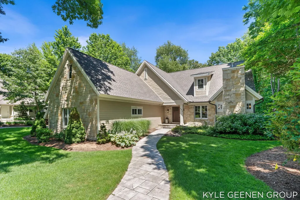 593 Old Macatawa Court Park Township MI 49423