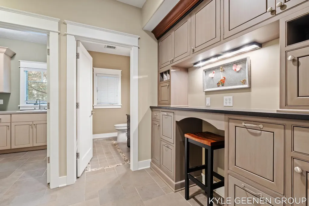 593 Old Macatawa Court Park Township MI 49423