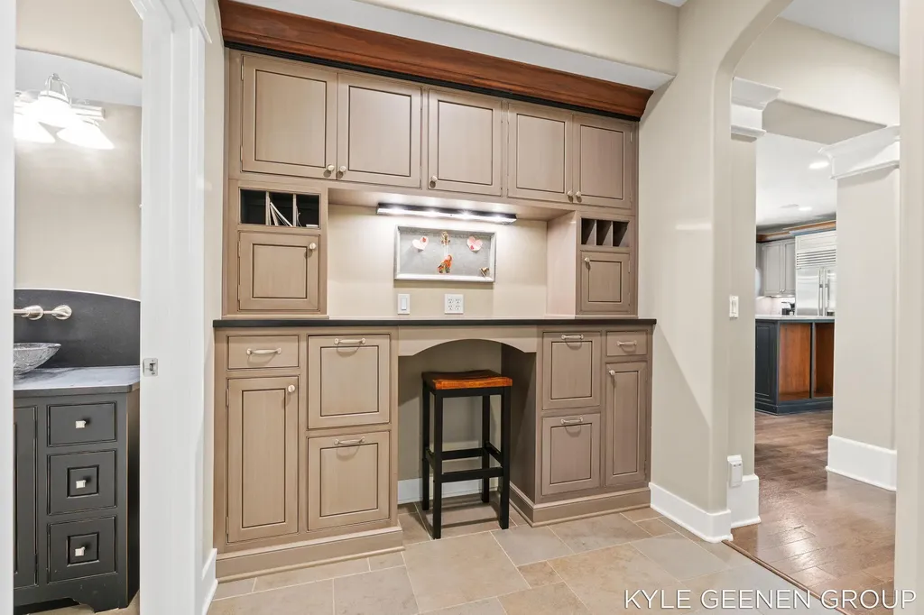 593 Old Macatawa Court Park Township MI 49423