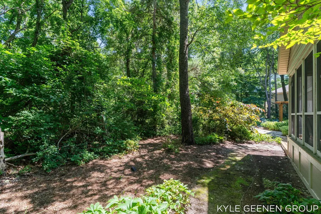 593 Old Macatawa Court Park Township MI 49423