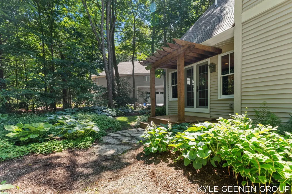 593 Old Macatawa Court Park Township MI 49423