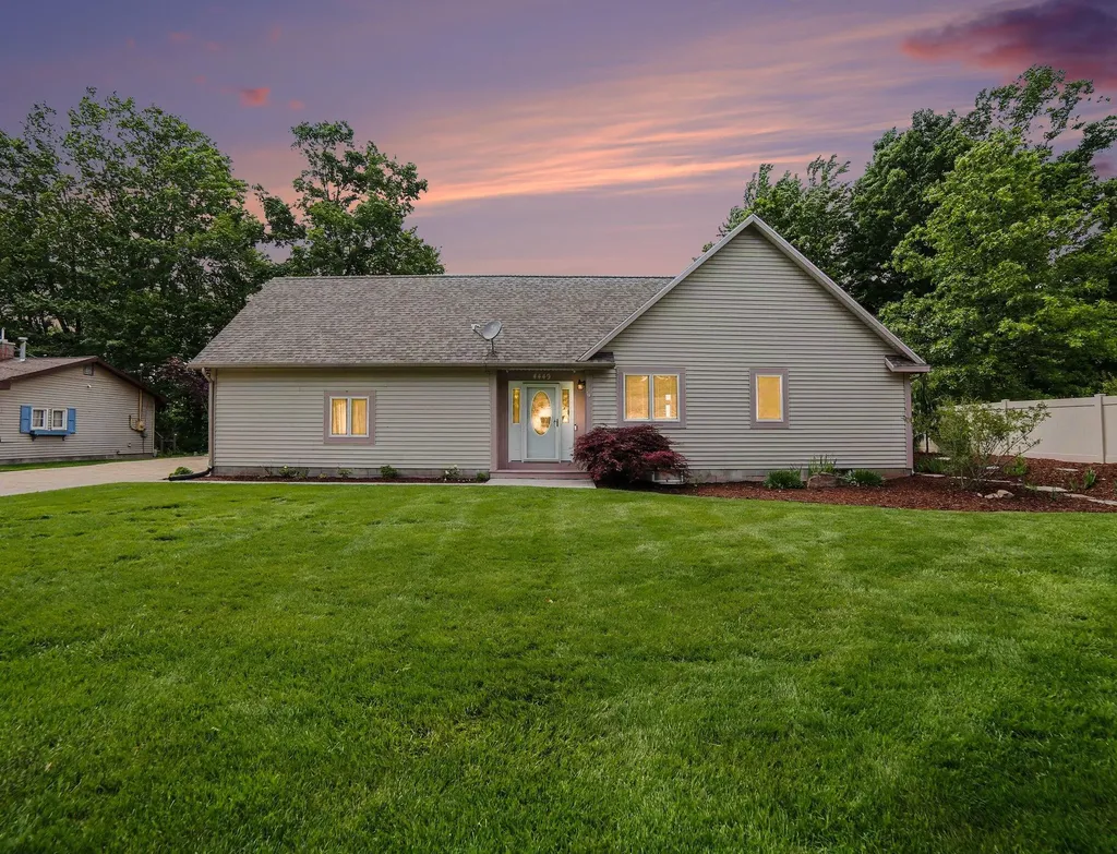 4449 Park Street Fruitland Township MI 49461