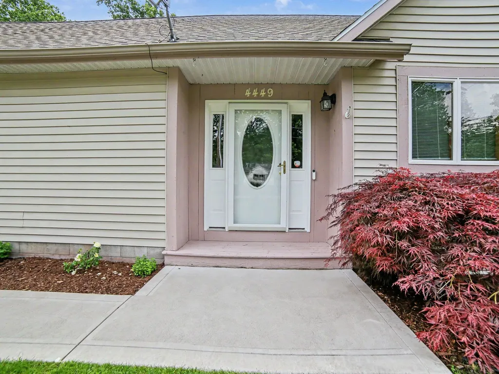 4449 Park Street Fruitland Township MI 49461