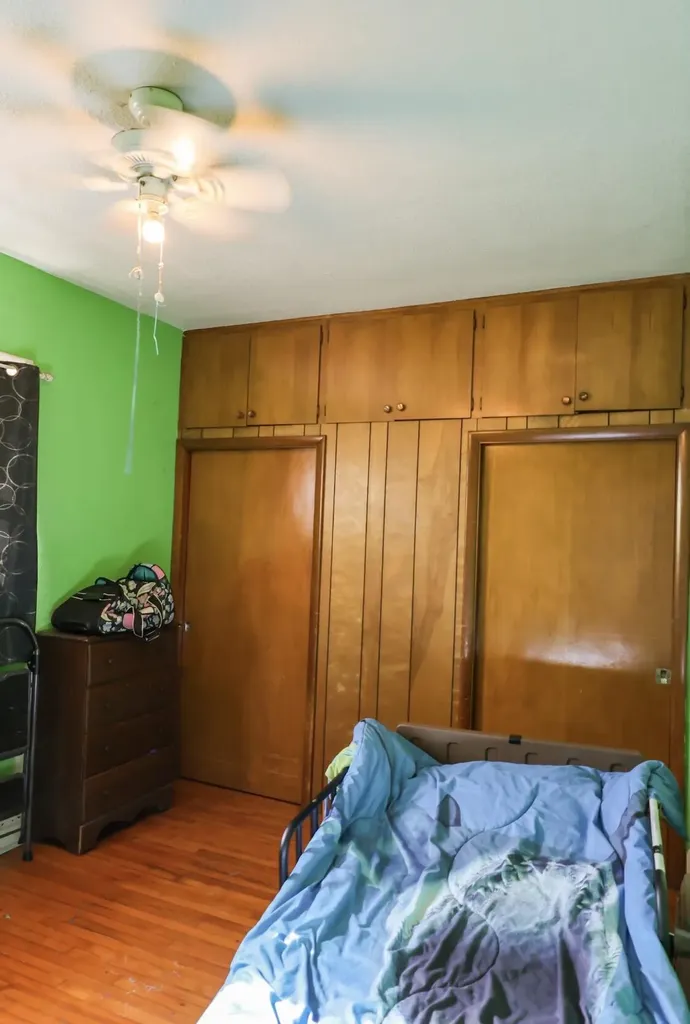 1079 W Southern Avenue Muskegon City MI 49441