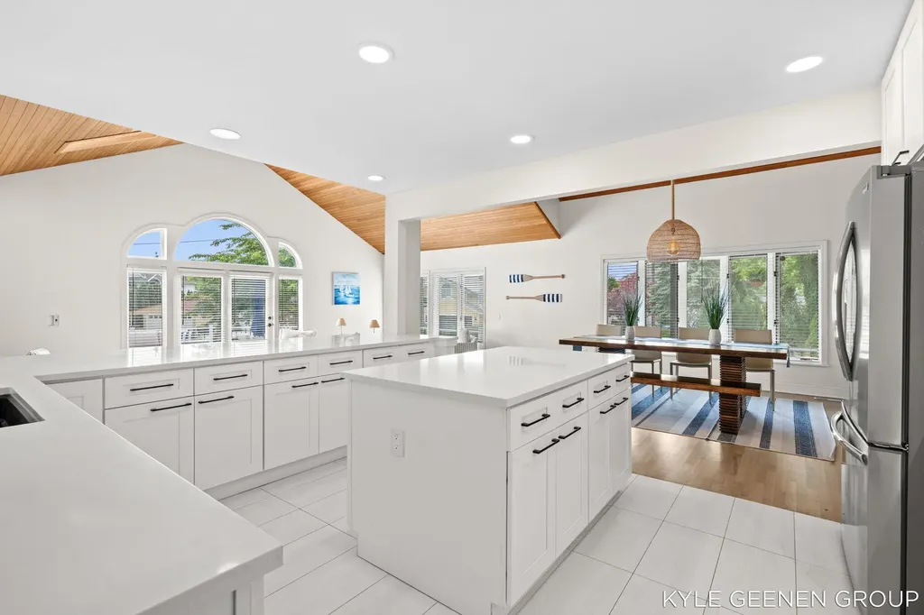 1729 Waukazoo Drive Park Township MI 49424