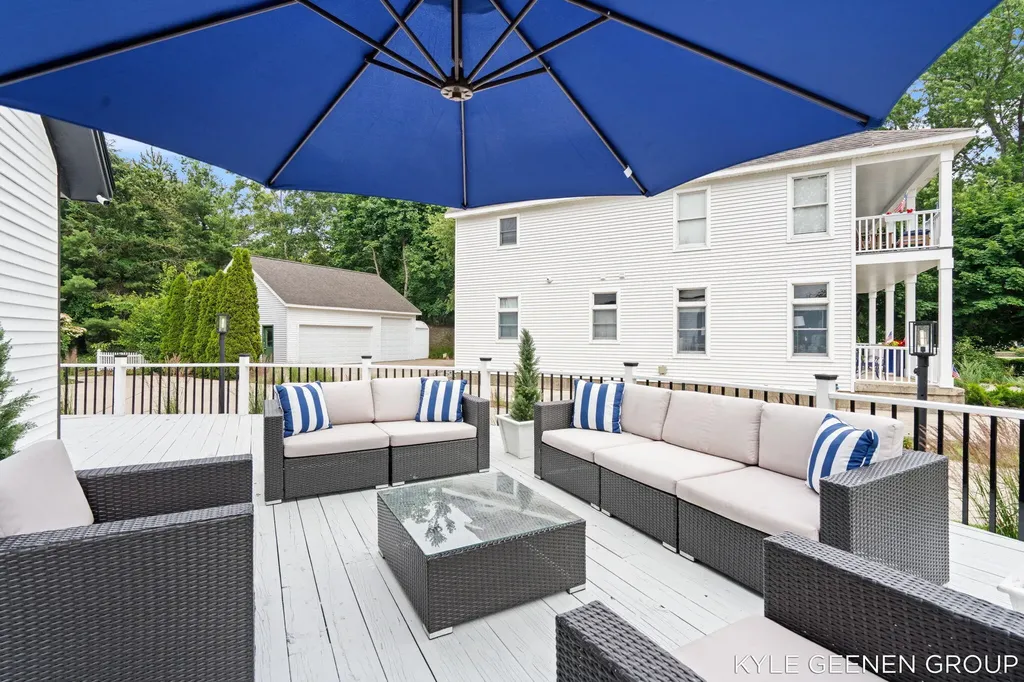 1729 Waukazoo Drive Park Township MI 49424