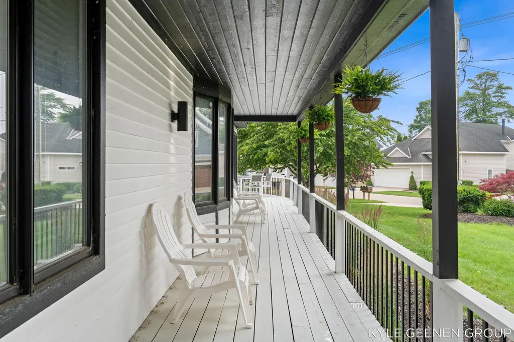 1729 Waukazoo Drive Park Township MI 49424