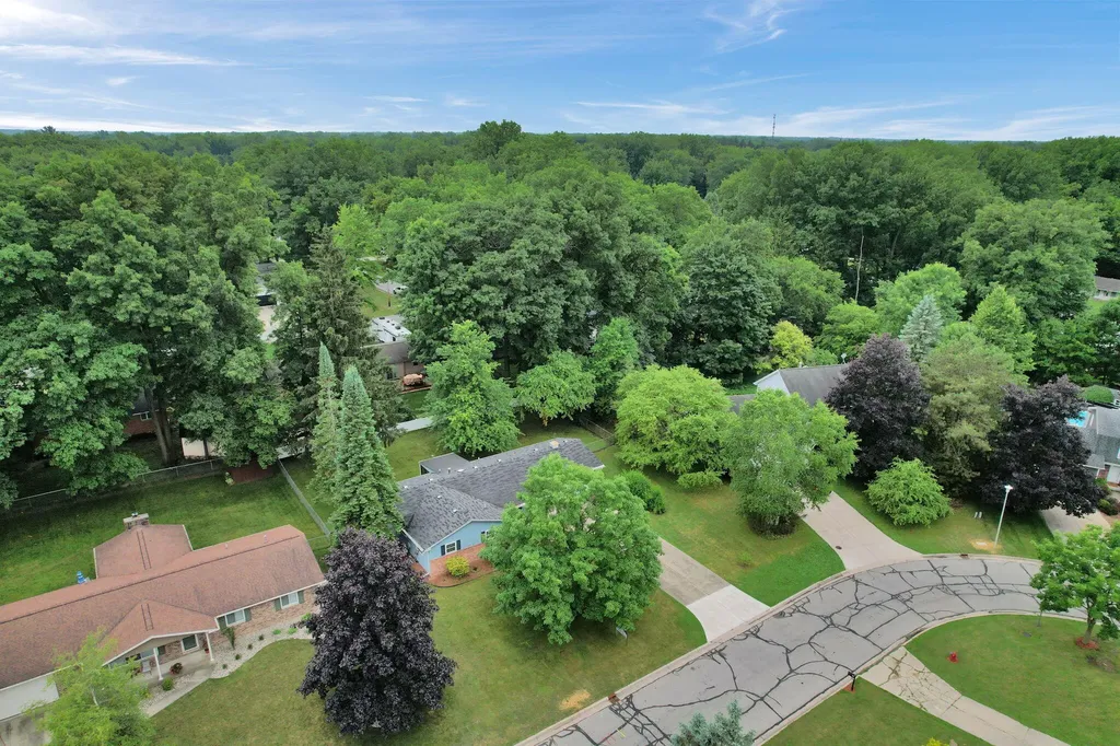 7701 Laurie Lane S Thomas Township MI 48609