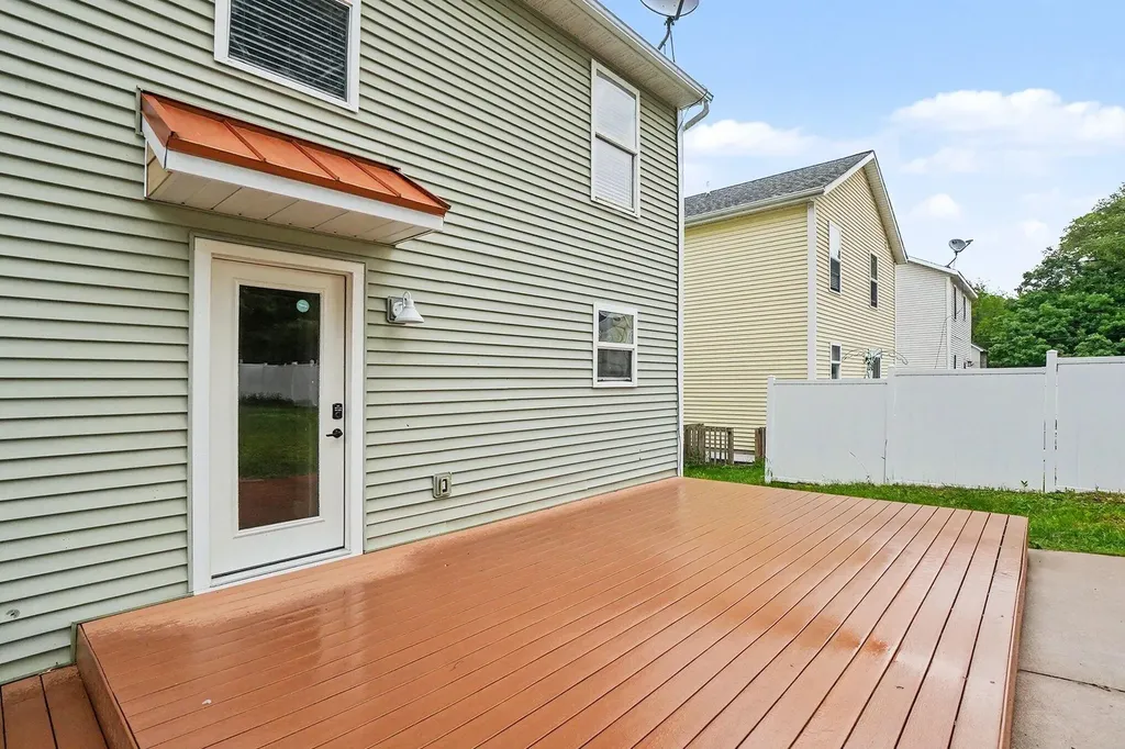 2123 Lakeshore Drive Muskegon City MI 49441