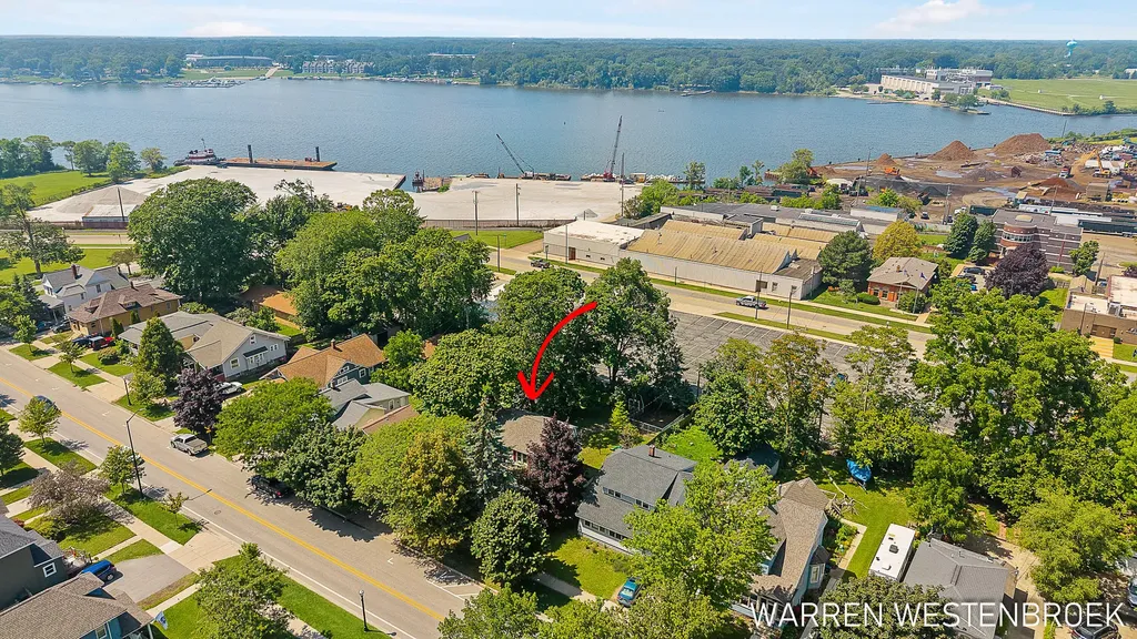 199 W 9th Street Holland City MI 49423