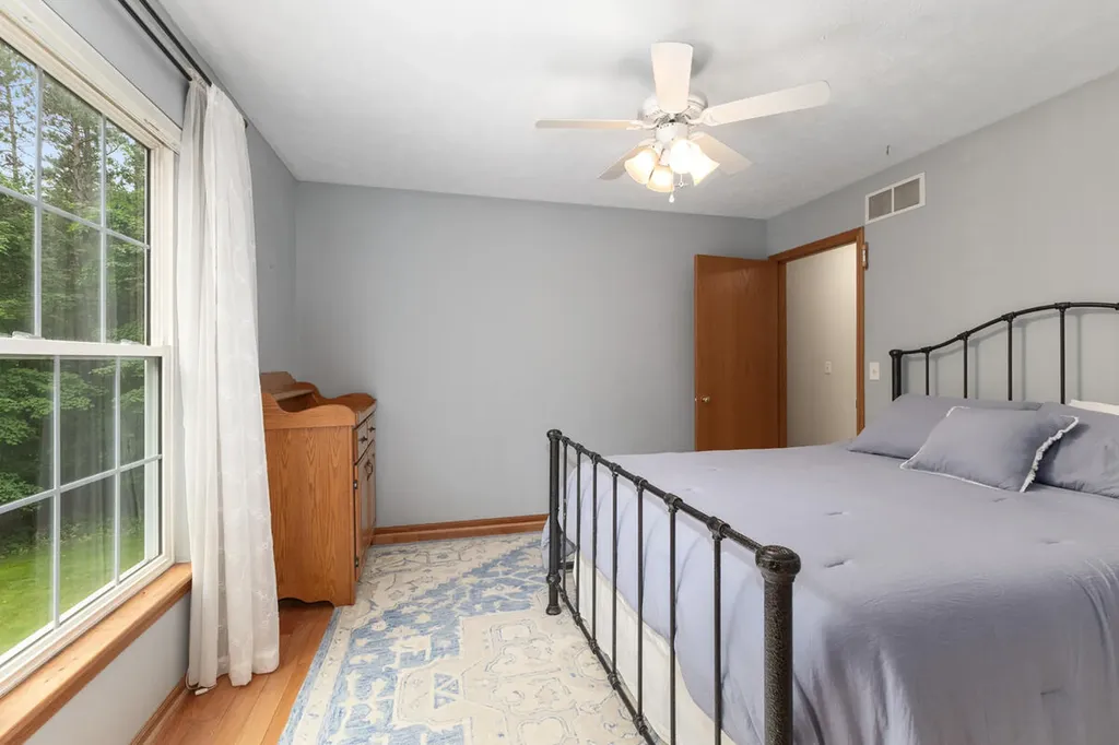 3977 Tall Grass E Court Park Township MI 49424