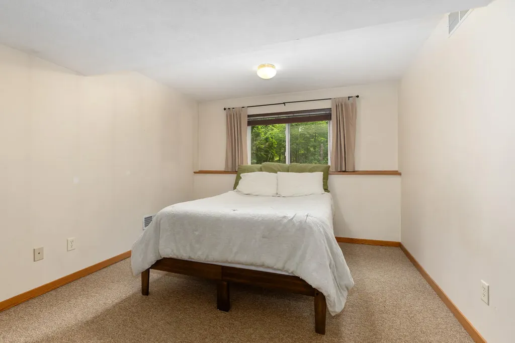 3977 Tall Grass E Court Park Township MI 49424