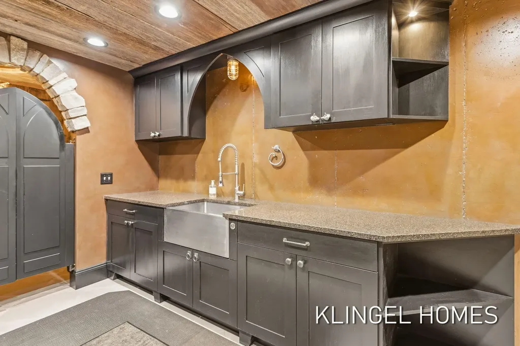 8892 Garfield Street Polkton Charter Township MI 49404