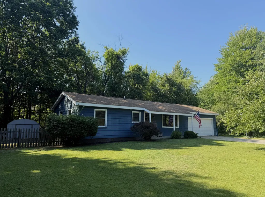 16613 Hemlock Drive Spring Lake Township MI 49456