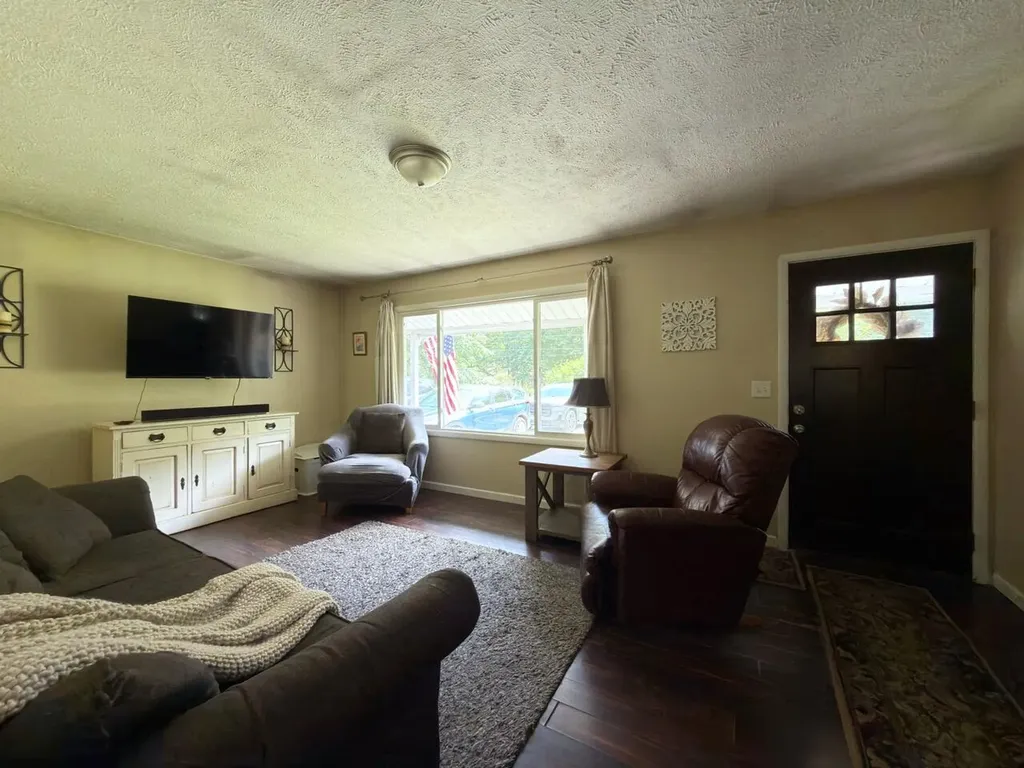 16613 Hemlock Drive Spring Lake Township MI 49456