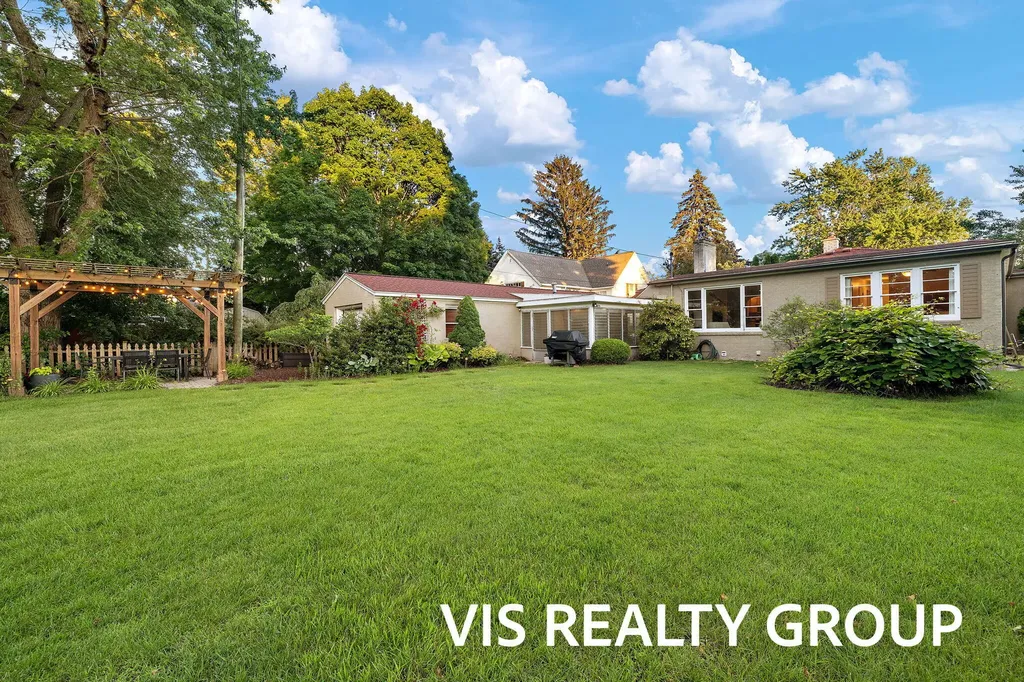 303 E Savidge Street Spring Lake Village MI 49456