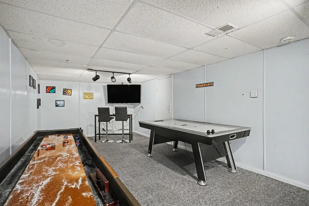 16962 Ransom Street Park Township MI 49424