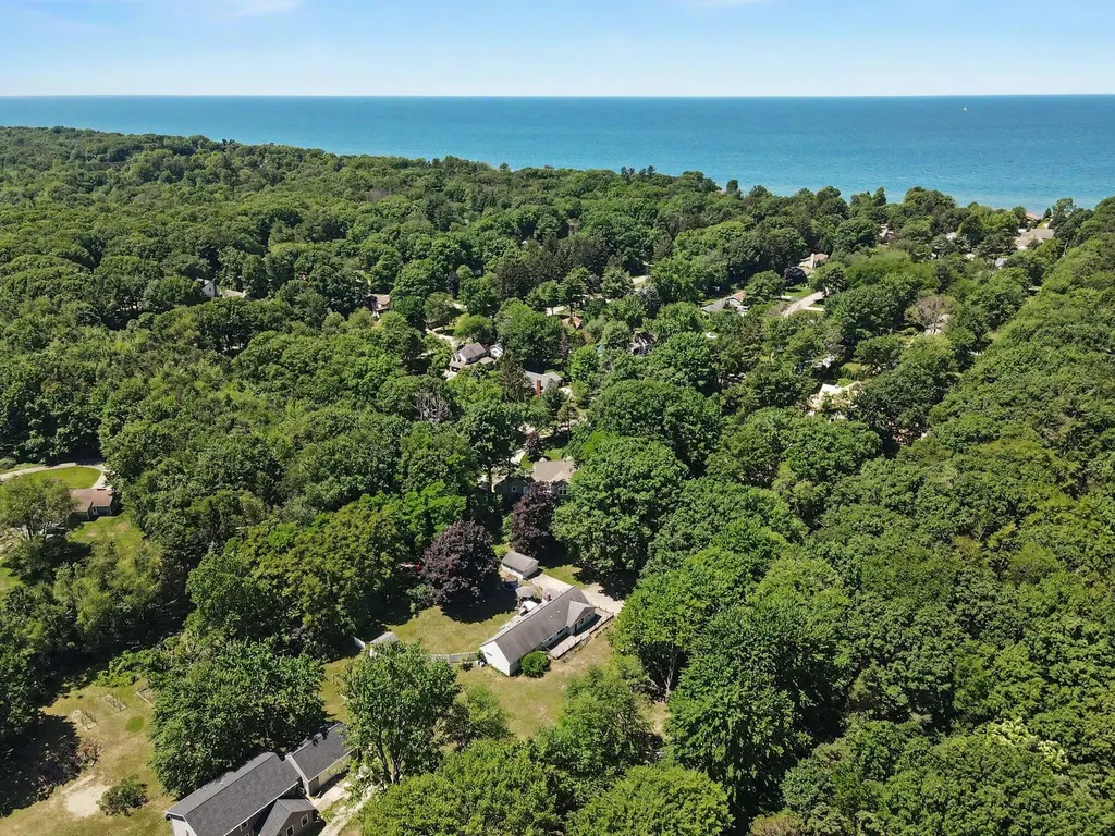 16962 Ransom Street Park Township MI 49424