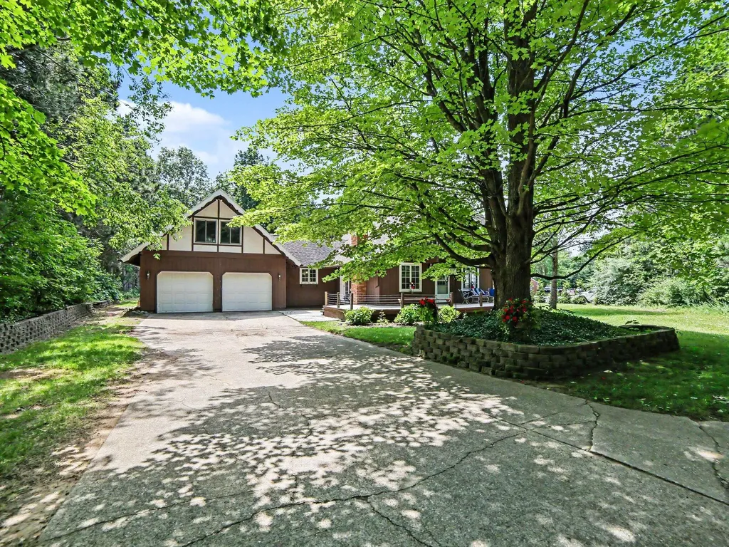 6945 W Shelby Road Benona Township MI 49455