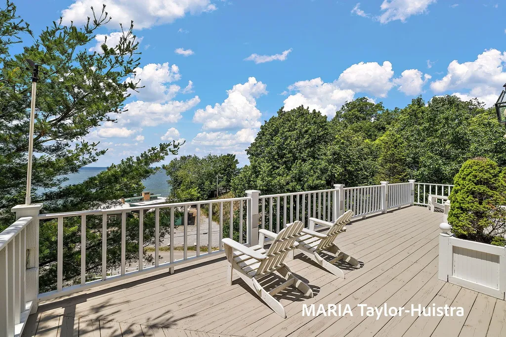 17778 N Shore Estates Road Spring Lake Township MI 49456