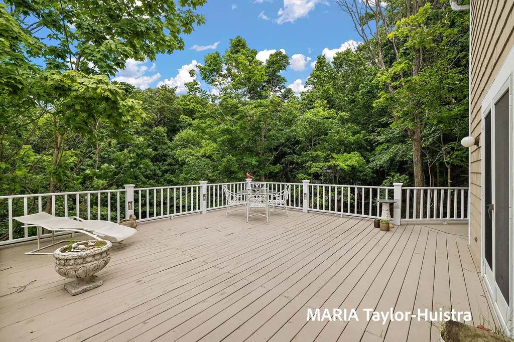 17778 N Shore Estates Road Spring Lake Township MI 49456