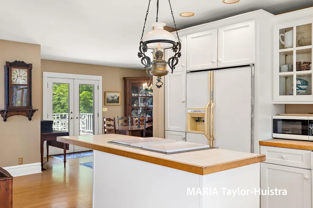17778 N Shore Estates Road Spring Lake Township MI 49456