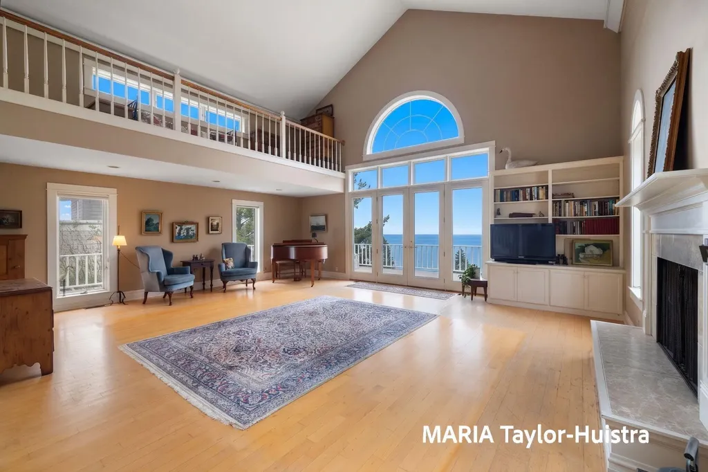 17778 N Shore Estates Road Spring Lake Township MI 49456