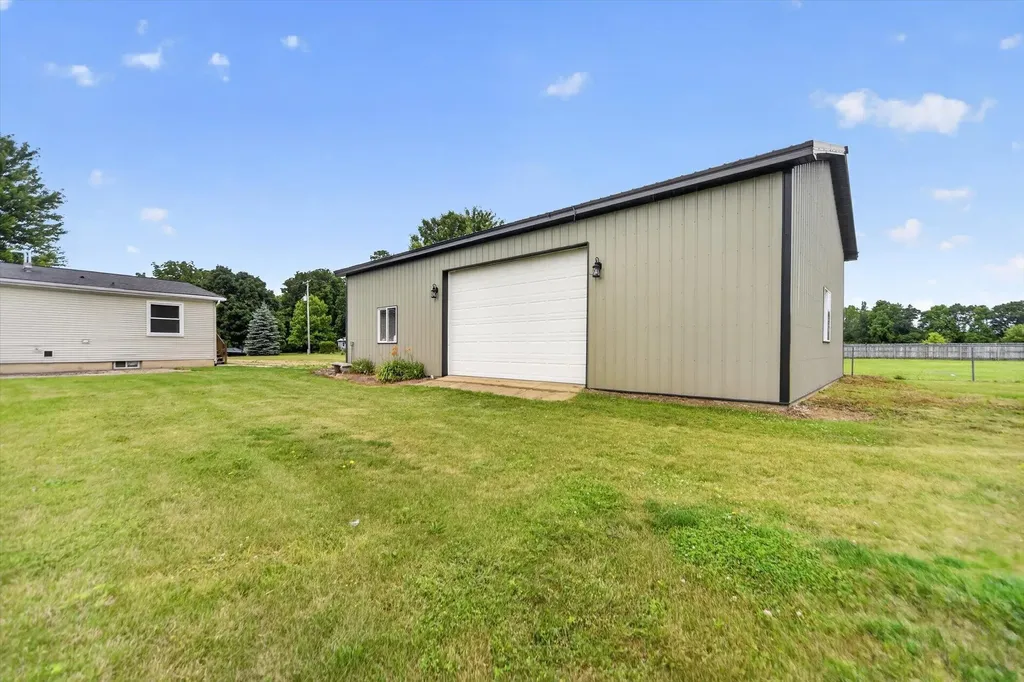 3663 S Lyons Road Portland Township MI 48851