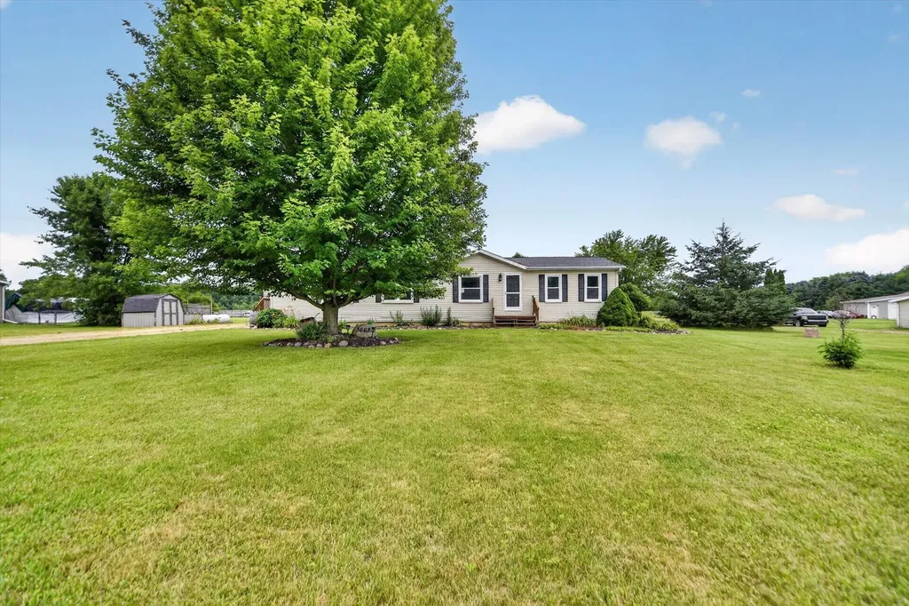 3663 S Lyons Road Portland Township MI 48851