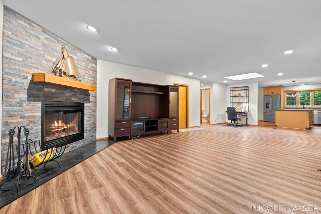 2847 63rd Street Saugatuck Township MI 49408