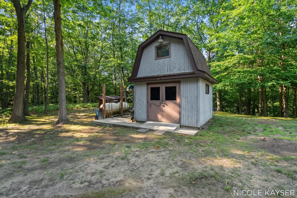 2847 63rd Street Saugatuck Township MI 49408