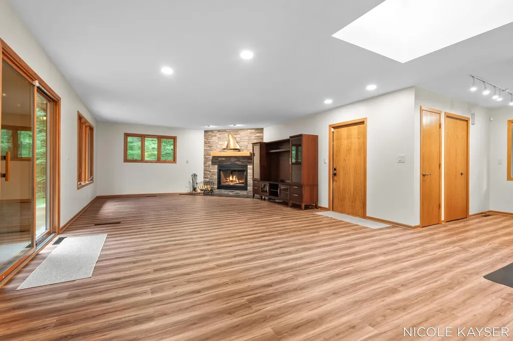 2847 63rd Street Saugatuck Township MI 49408