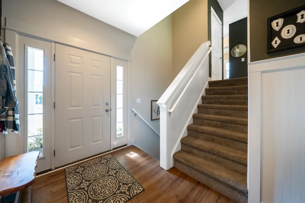 2198 Applegate Drive NW Walker City MI 49534