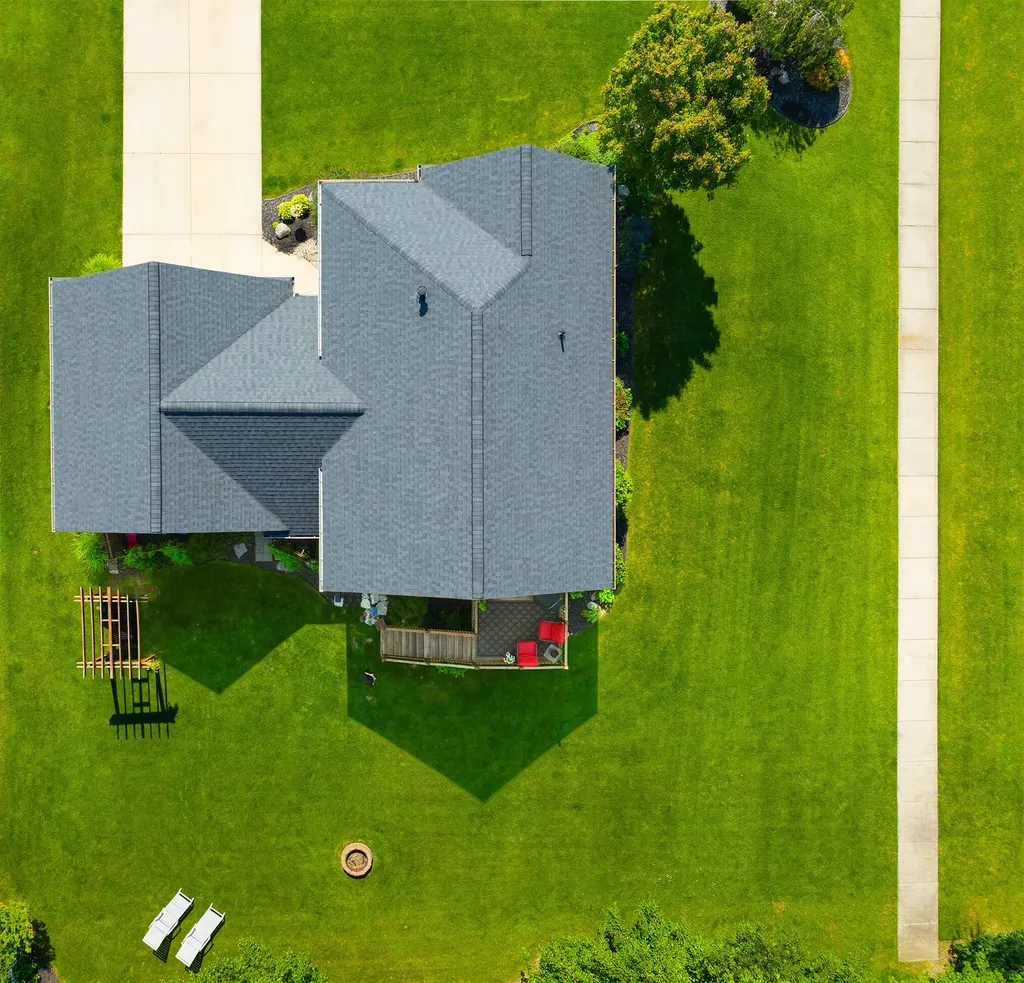 2198 Applegate Drive NW Walker City MI 49534