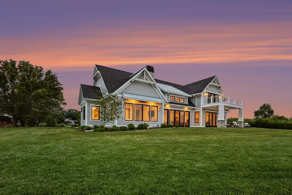 1019 Moorings Court North Muskegon City MI 49445