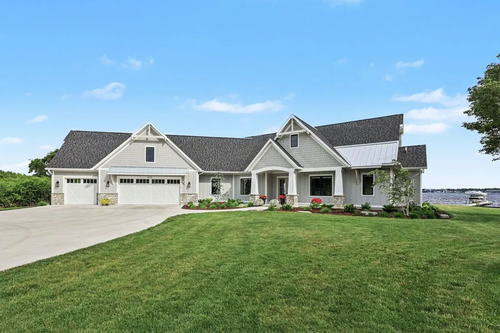 1019 Moorings Court North Muskegon City MI 49445