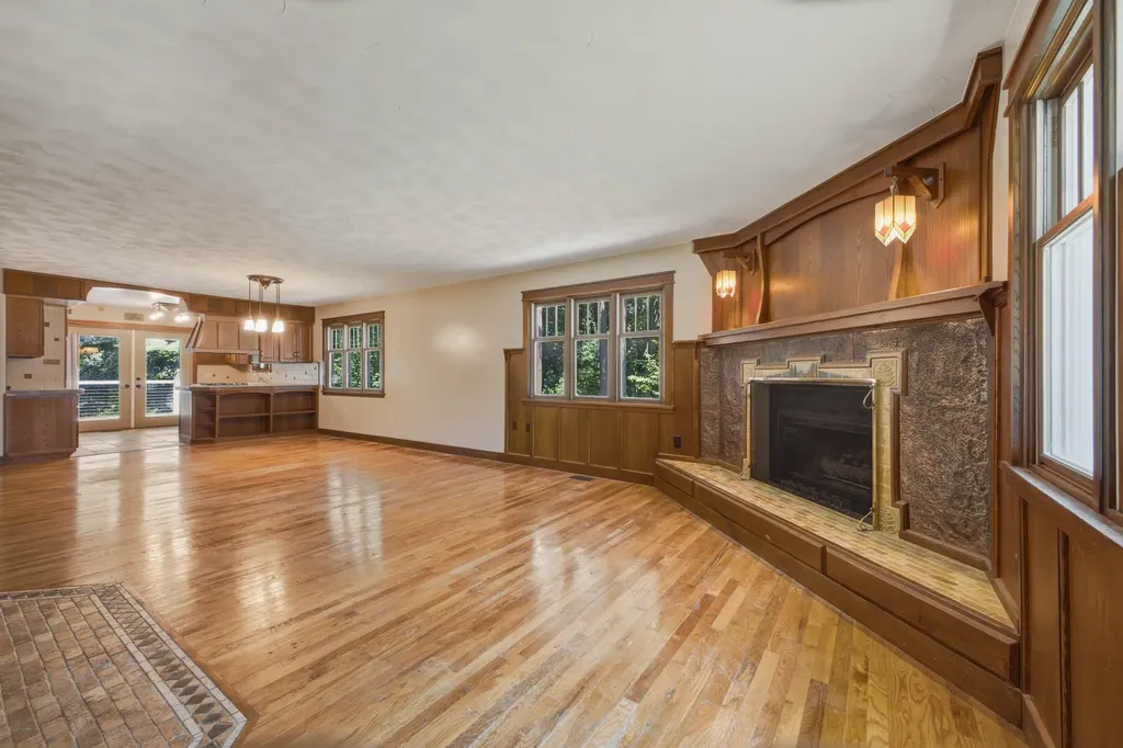 2022 W Swanson Court Fruitport Charter Township MI 49444