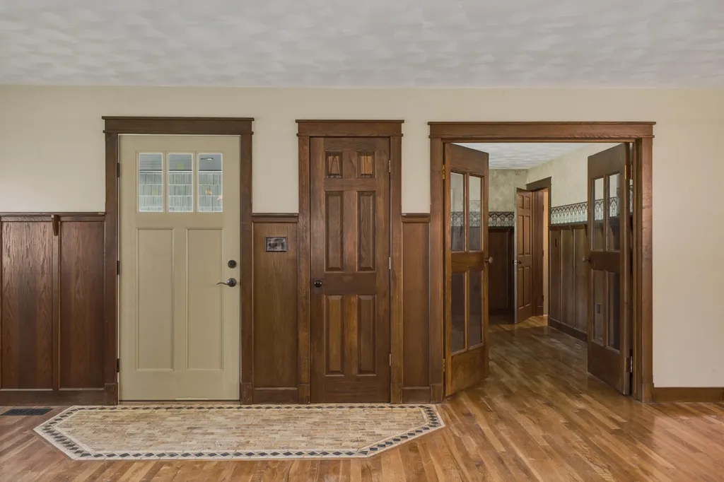 2022 W Swanson Court Fruitport Charter Township MI 49444