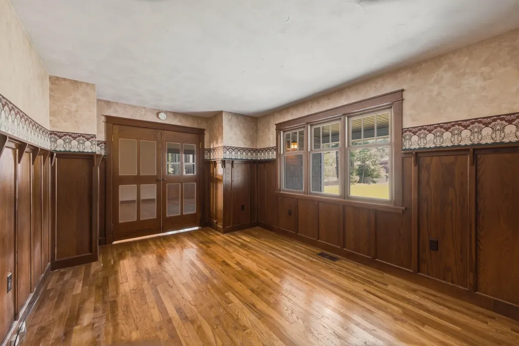 2022 W Swanson Court Fruitport Charter Township MI 49444