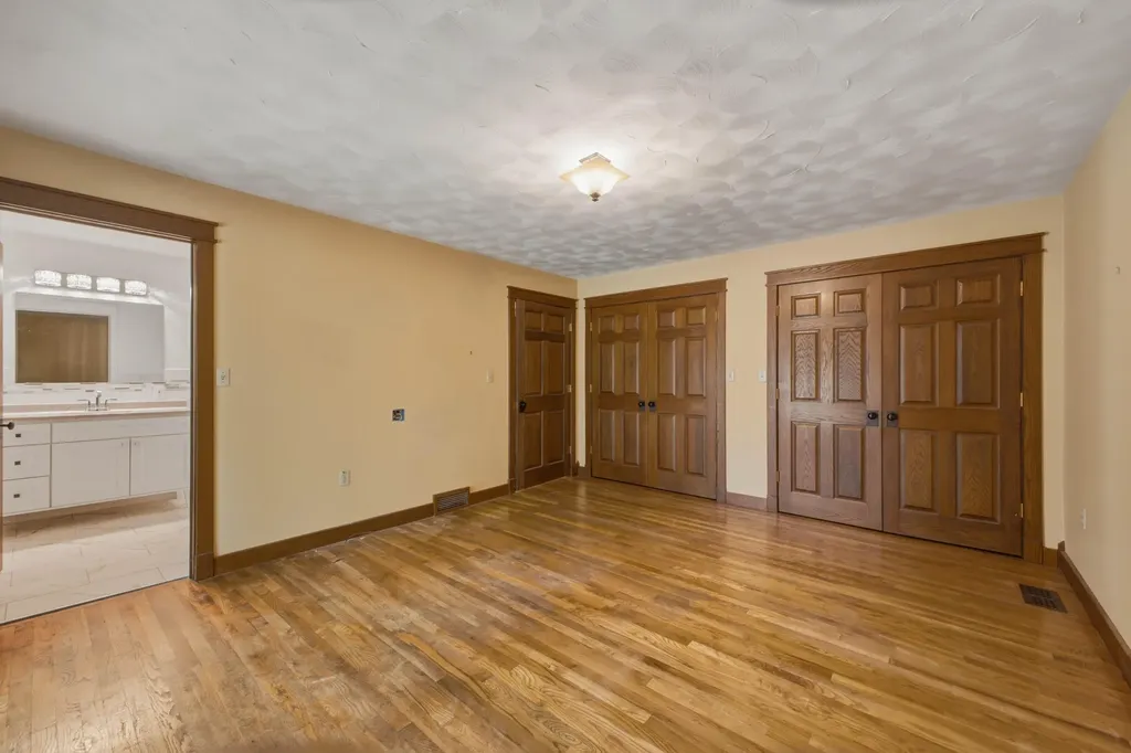 2022 W Swanson Court Fruitport Charter Township MI 49444