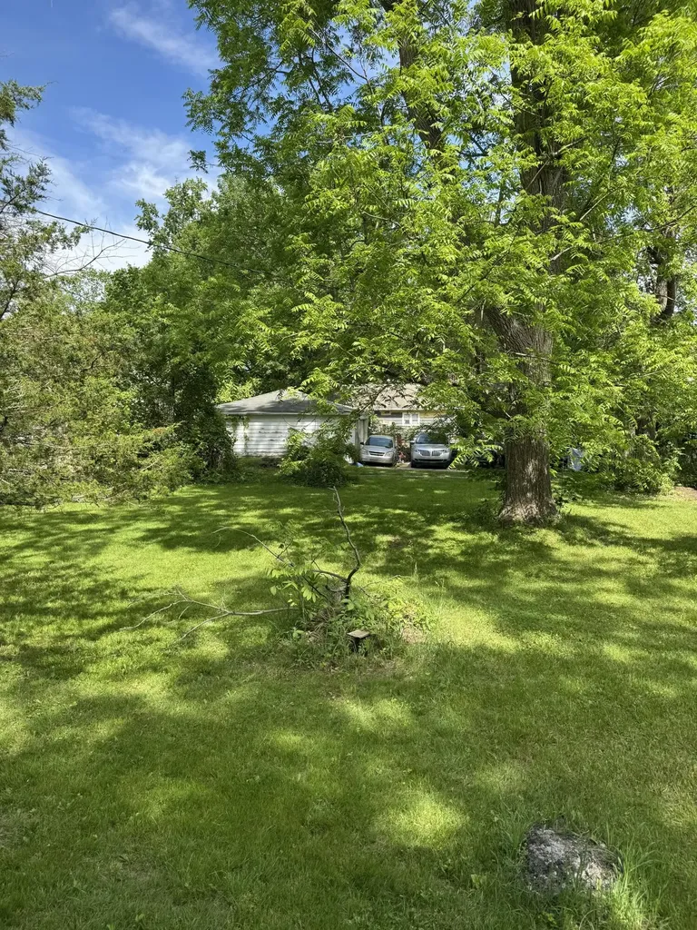 209 Hamilton Bangor City MI 49013