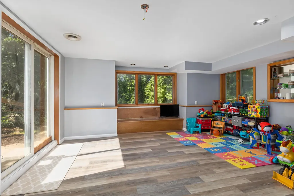10592 W M Avenue Oshtemo Charter Township MI 49009