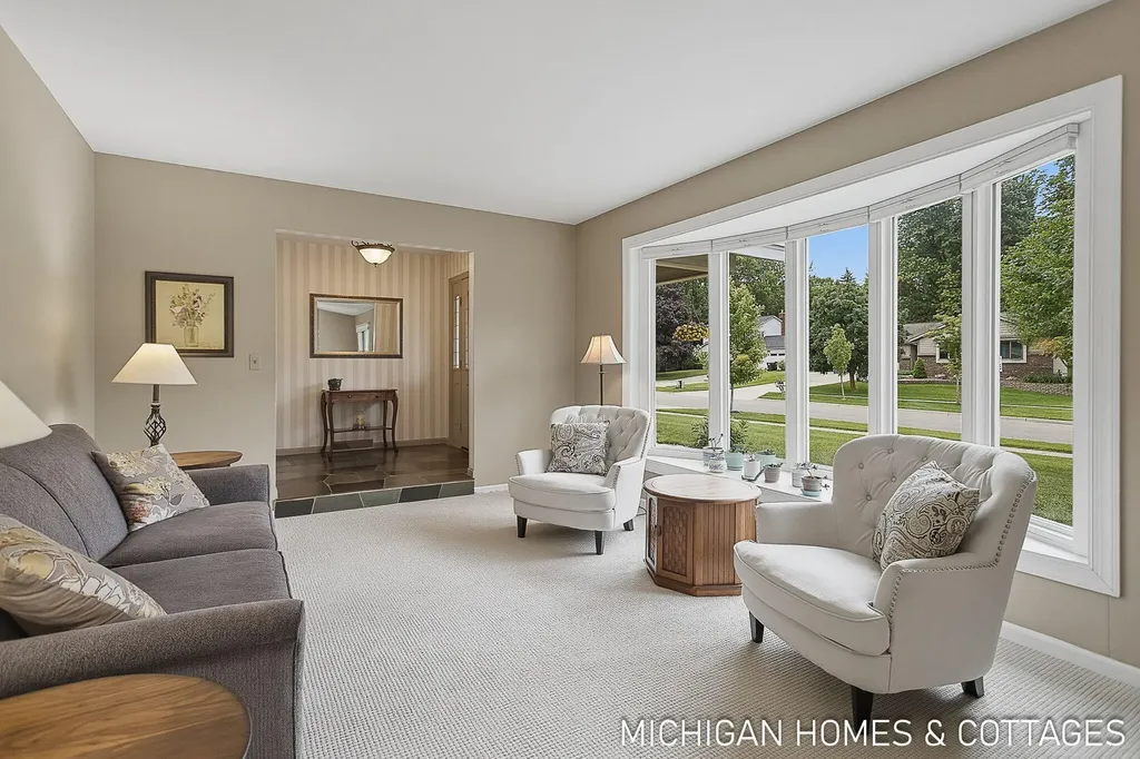 593 Alice Avenue Zeeland City MI 49464