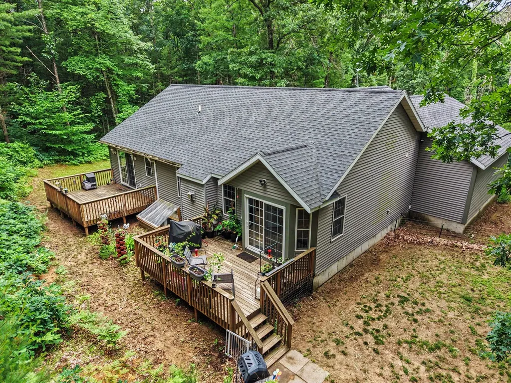 4260 Obenauf Road Cedar Creek Township MI 49457
