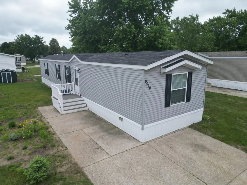 9020 4 Winds Lane W Olive Township MI 49460