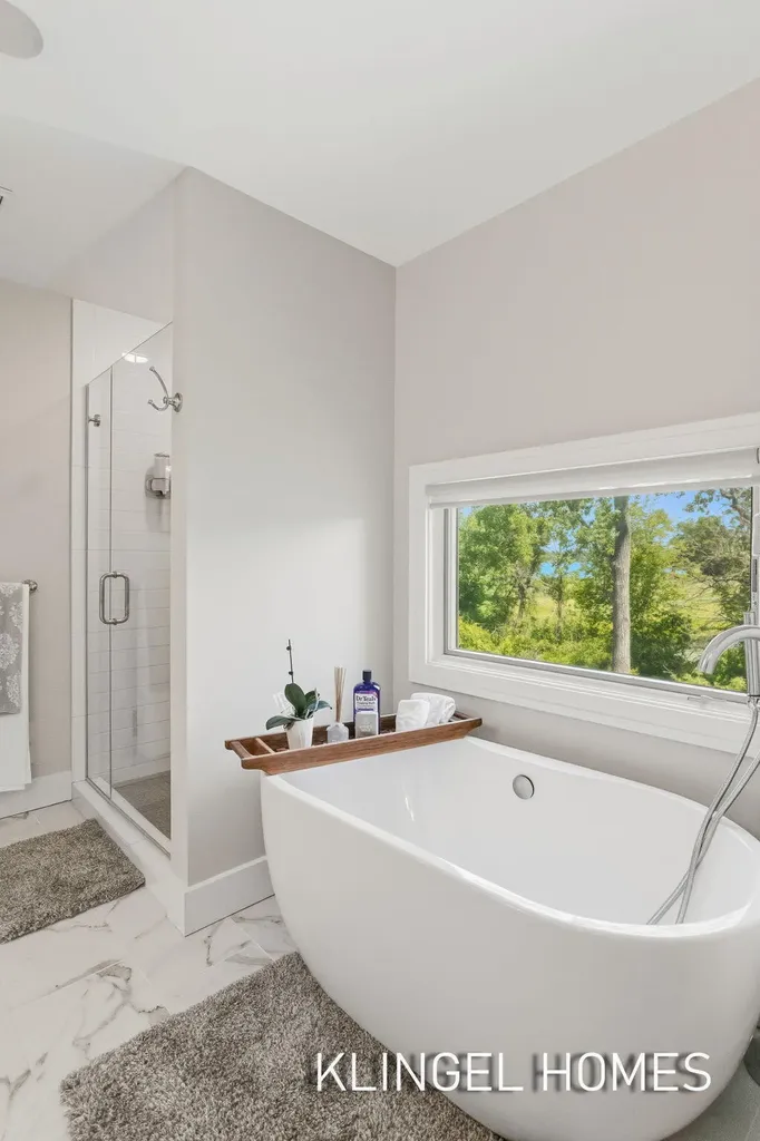 17528 N Fruitport Road Spring Lake Township MI 49456