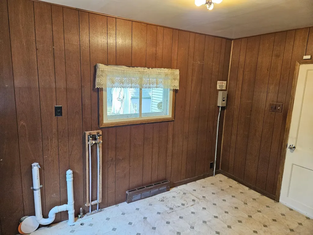533 Seminole Road Norton Shores City MI 49444