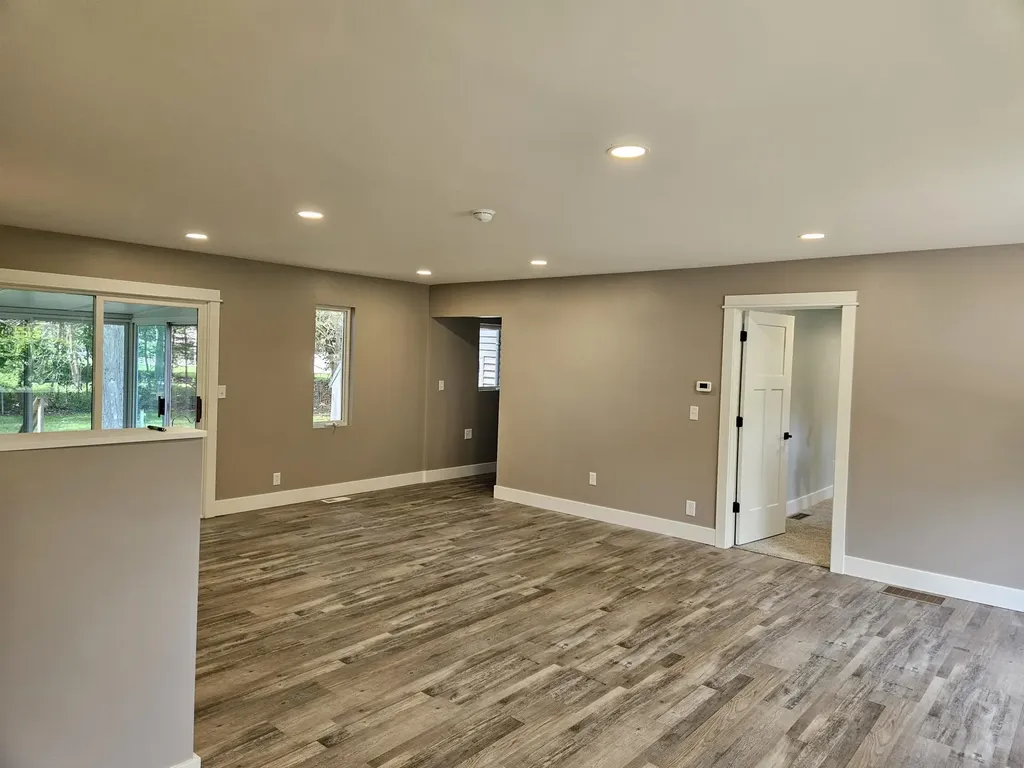 533 Seminole Road Norton Shores City MI 49444